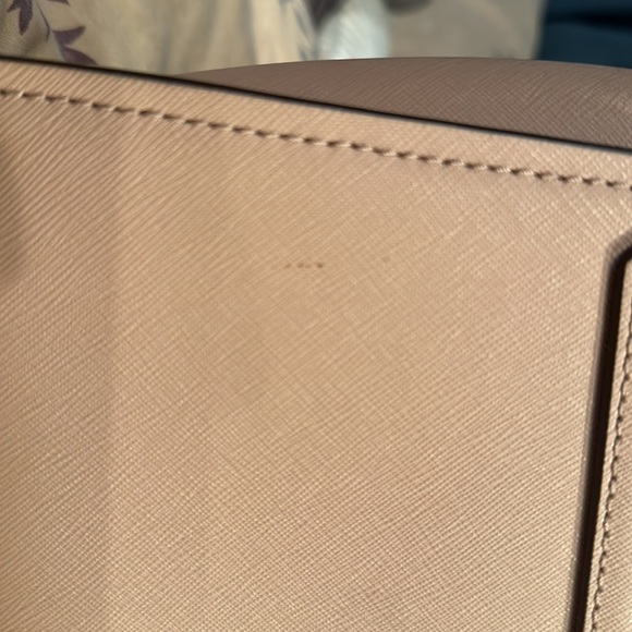 Michael Kors cross body - Picture 13 of 15